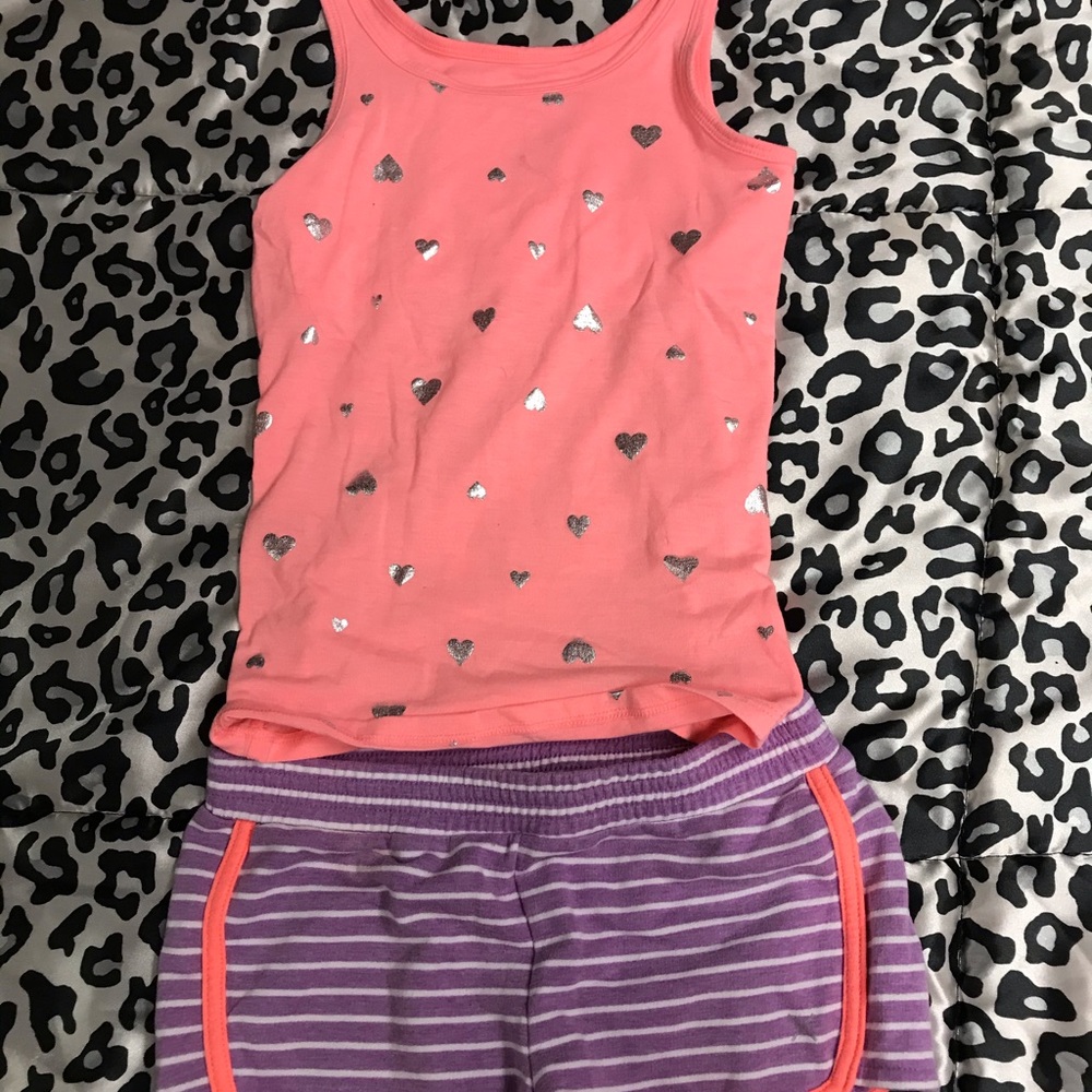 Tank top shorts outfit